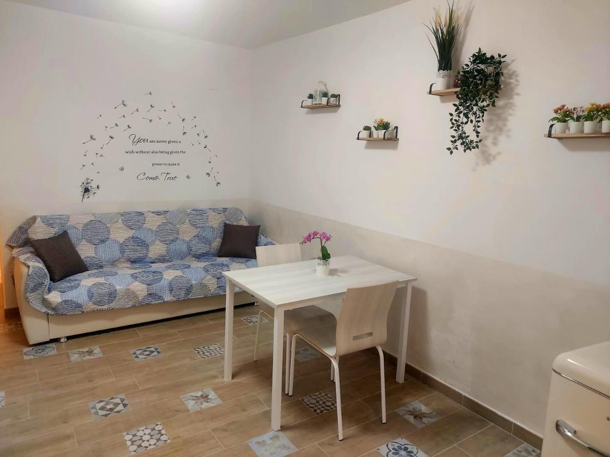 Casa Relais Apartment Napoli Bagian luar foto
